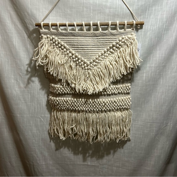 Macrame/Weaving Walll Decor NWT - Picture 1 of 3